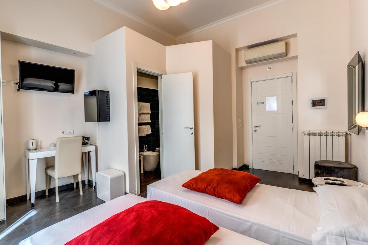 Deko Rome Bed and Breakfast Exteriör bild