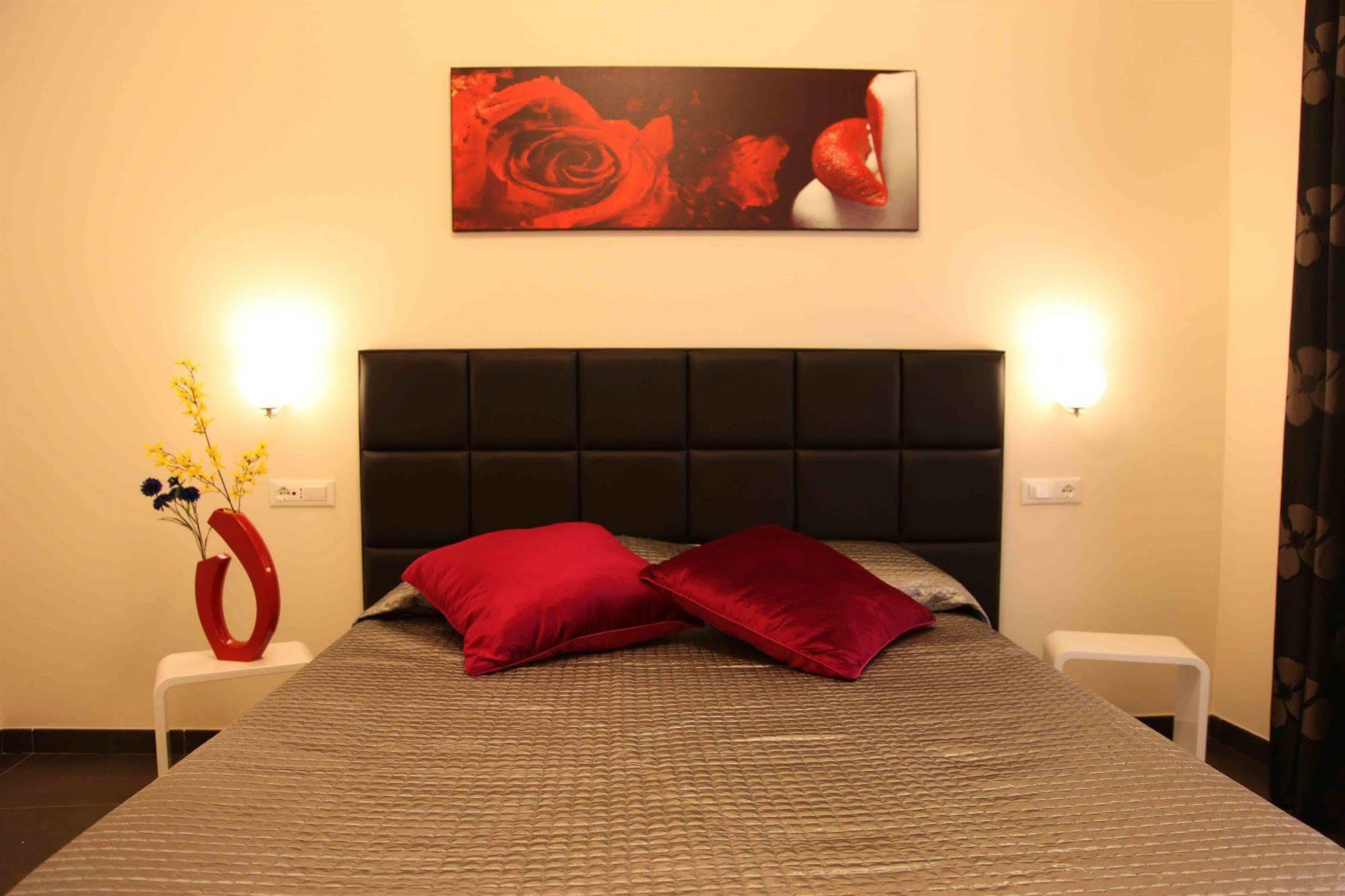 Deko Rome Bed and Breakfast Exteriör bild